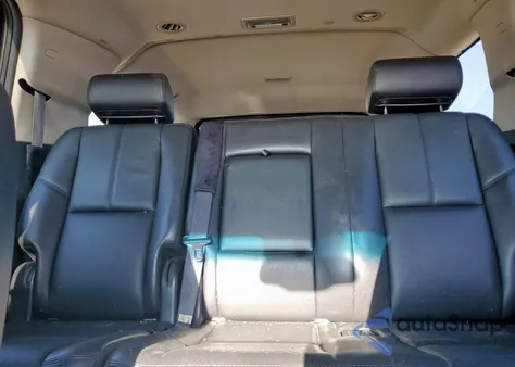 2008 Chevrolet Suburban K1500 Ls z USA, uszkodzony, nr VIN 3GNFK16378G188462